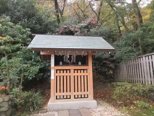 神明社の末社・摂社