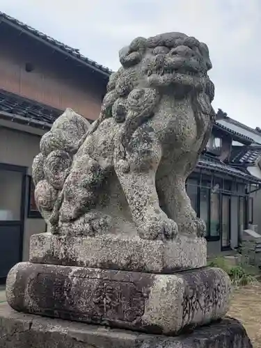 中之宮神社の狛犬