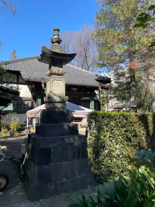 願行寺の{uncategorized: "未分類", other: "その他", undefined: "問題あり", building: "その他建物", grave: "お墓", sacred_gate: "鳥居", guardian: "狛犬", statue: "像", buddha: "仏像", history: "歴史", nature: "自然", garden: "庭園", animal: "動物", pagoda: "塔", temizu: "手水舎", mountain_gate: "山門・神門", sanctuary: "本殿・本堂", subordinate: "末社・摂社", art: "芸術", scenery: "景色", jizo: "地蔵", ema: "絵馬", goshuin: "御朱印", omikuji: "おみくじ", items: "授与品その他", amulet: "お守り", goshuincho: "御朱印帳", eats: "食事", festival: "お祭り", votive_dance: "神楽", shichigosan: "七五三参", wedding: "結婚式", experience: "体験その他", initially: "初詣", around: "周辺", anti_infection: "感染症対策"}