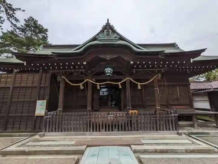 小松天満宮の本殿・本堂