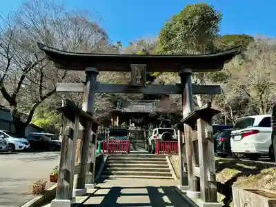 高尾山麓氷川神社(東京都)