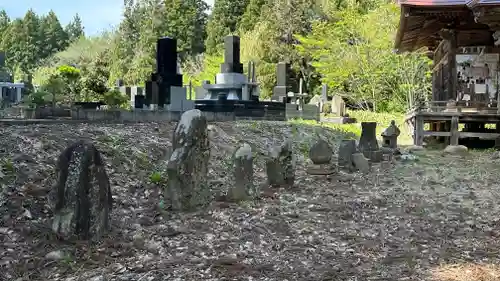 泉蔵院（鮎貝観音堂）(山形県)