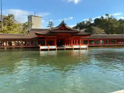 厳島神社(広島県)