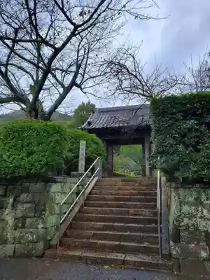 光触寺の山門・神門