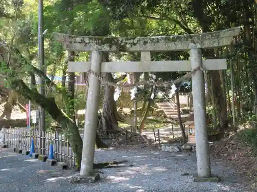 蜂前神社の鳥居