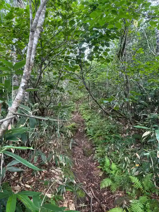 駒形神社奥宮(岩手県)