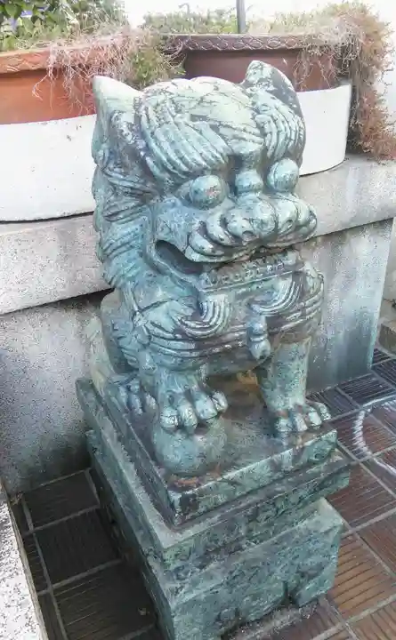 三島神社の狛犬