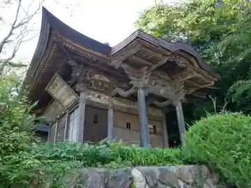 平石馬頭尊堂の本殿・本堂