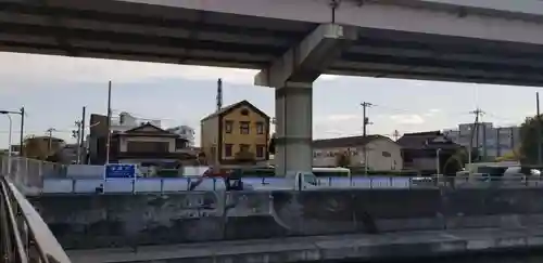 赤稲荷神社の周辺