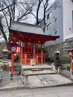安井金比羅宮の{uncategorized: "未分類", other: "その他", undefined: "問題あり", building: "その他建物", grave: "お墓", sacred_gate: "鳥居", guardian: "狛犬", statue: "像", buddha: "仏像", history: "歴史", nature: "自然", garden: "庭園", animal: "動物", pagoda: "塔", temizu: "手水舎", mountain_gate: "山門・神門", sanctuary: "本殿・本堂", subordinate: "末社・摂社", art: "芸術", scenery: "景色", jizo: "地蔵", ema: "絵馬", goshuin: "御朱印", omikuji: "おみくじ", items: "授与品その他", amulet: "お守り", goshuincho: "御朱印帳", eats: "食事", festival: "お祭り", votive_dance: "神楽", shichigosan: "七五三参", wedding: "結婚式", experience: "体験その他", initially: "初詣", around: "周辺", anti_infection: "感染症対策"}