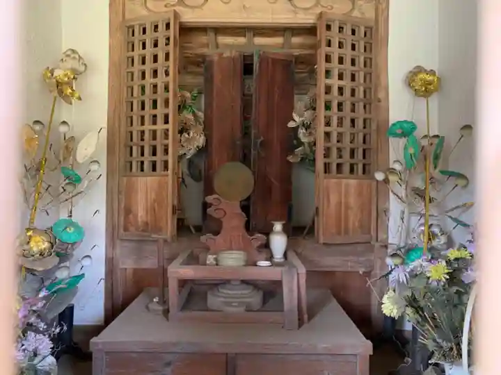 円照寺の本殿・本堂