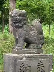 由仁神社の狛犬