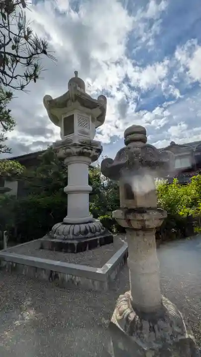 阿弥陀寺(滋賀県)