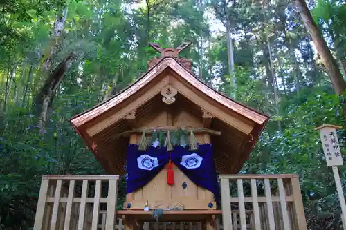 八重垣神社の末社