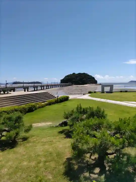 八百富神社の{uncategorized: "未分類", other: "その他", undefined: "問題あり", building: "その他建物", grave: "お墓", sacred_gate: "鳥居", guardian: "狛犬", statue: "像", buddha: "仏像", history: "歴史", nature: "自然", garden: "庭園", animal: "動物", pagoda: "塔", temizu: "手水舎", mountain_gate: "山門・神門", sanctuary: "本殿・本堂", subordinate: "末社・摂社", art: "芸術", scenery: "景色", jizo: "地蔵", ema: "絵馬", goshuin: "御朱印", omikuji: "おみくじ", items: "授与品その他", amulet: "お守り", goshuincho: "御朱印帳", eats: "食事", festival: "お祭り", votive_dance: "神楽", shichigosan: "七五三参", wedding: "結婚式", experience: "体験その他", initially: "初詣", around: "周辺", anti_infection: "感染症対策"}