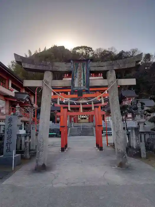 草戸稲荷神社の鳥居