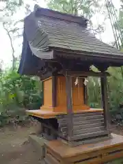 惶根神社の本殿