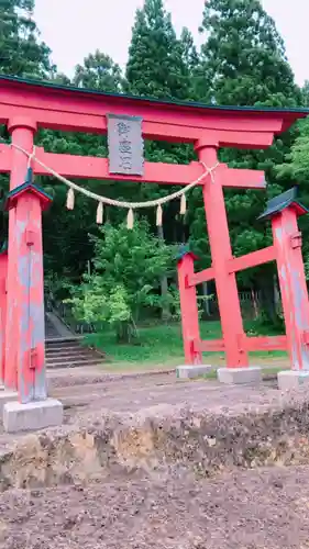 御座石神社の鳥居