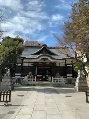 鳥越神社の本殿・本堂