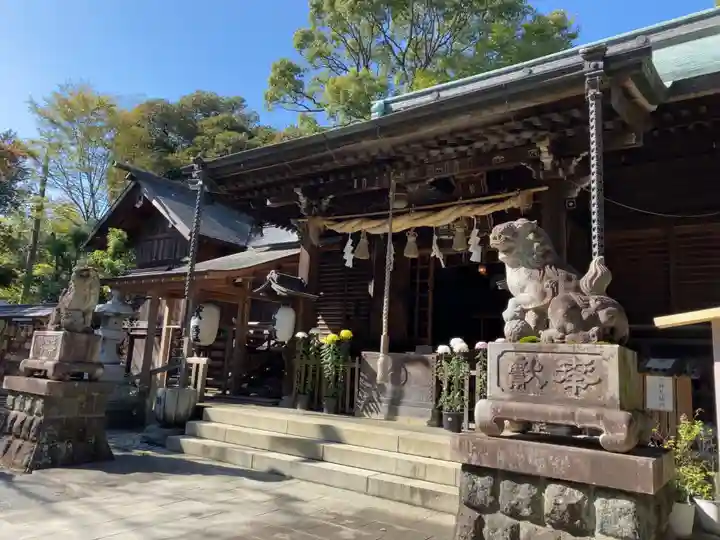 曾屋神社の本殿・本堂
