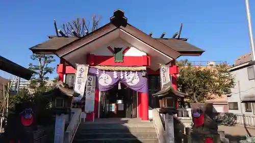 元郷氷川神社の本殿