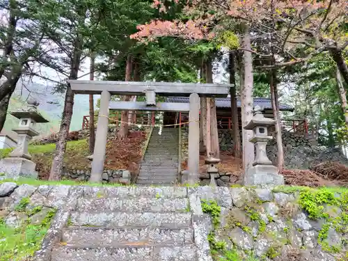 伊勢神社の鳥居