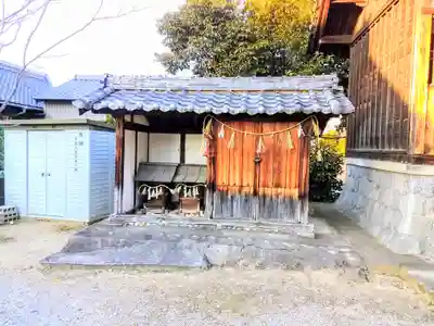 八幡社(上井ケ谷八幡社)の末社・摂社