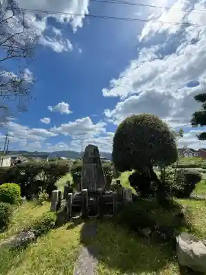 大師寺の{uncategorized: "未分類", other: "その他", undefined: "問題あり", building: "その他建物", grave: "お墓", sacred_gate: "鳥居", guardian: "狛犬", statue: "像", buddha: "仏像", history: "歴史", nature: "自然", garden: "庭園", animal: "動物", pagoda: "塔", temizu: "手水舎", mountain_gate: "山門・神門", sanctuary: "本殿・本堂", subordinate: "末社・摂社", art: "芸術", scenery: "景色", jizo: "地蔵", ema: "絵馬", goshuin: "御朱印", omikuji: "おみくじ", items: "授与品その他", amulet: "お守り", goshuincho: "御朱印帳", eats: "食事", festival: "お祭り", votive_dance: "神楽", shichigosan: "七五三参", wedding: "結婚式", experience: "体験その他", initially: "初詣", around: "周辺", anti_infection: "感染症対策"}
