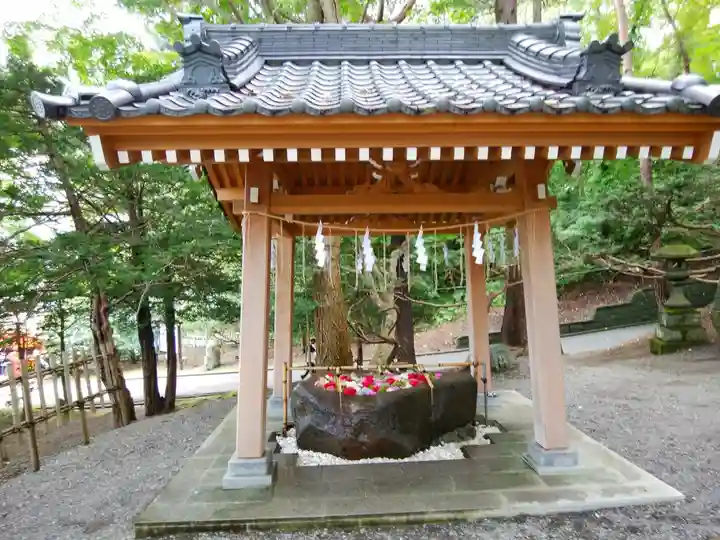 千歳神社の手水舎