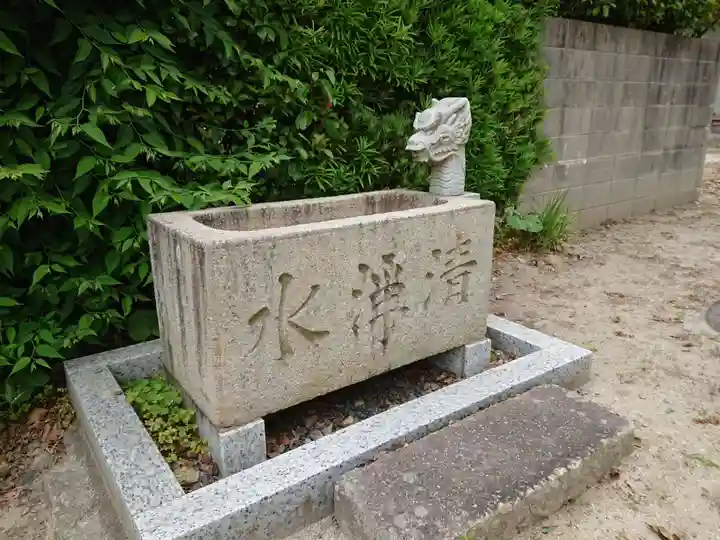 金劔神社の手水舎