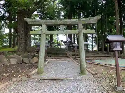 諏訪大社下社秋宮(長野県)