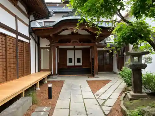 蓮華院(長野県)