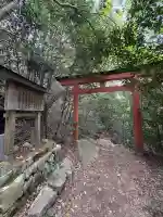 御山神社(厳島神社奧宮)の{uncategorized: "未分類", other: "その他", undefined: "問題あり", building: "その他建物", grave: "お墓", sacred_gate: "鳥居", guardian: "狛犬", statue: "像", buddha: "仏像", history: "歴史", nature: "自然", garden: "庭園", animal: "動物", pagoda: "塔", temizu: "手水舎", mountain_gate: "山門・神門", sanctuary: "本殿・本堂", subordinate: "末社・摂社", art: "芸術", scenery: "景色", jizo: "地蔵", ema: "絵馬", goshuin: "御朱印", omikuji: "おみくじ", items: "授与品その他", amulet: "お守り", goshuincho: "御朱印帳", eats: "食事", festival: "お祭り", votive_dance: "神楽", shichigosan: "七五三参", wedding: "結婚式", experience: "体験その他", initially: "初詣", around: "周辺", anti_infection: "感染症対策"}