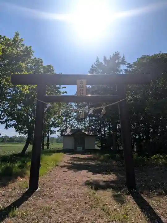 幸福神社の{uncategorized: "未分類", other: "その他", undefined: "問題あり", building: "その他建物", grave: "お墓", sacred_gate: "鳥居", guardian: "狛犬", statue: "像", buddha: "仏像", history: "歴史", nature: "自然", garden: "庭園", animal: "動物", pagoda: "塔", temizu: "手水舎", mountain_gate: "山門・神門", sanctuary: "本殿・本堂", subordinate: "末社・摂社", art: "芸術", scenery: "景色", jizo: "地蔵", ema: "絵馬", goshuin: "御朱印", omikuji: "おみくじ", items: "授与品その他", amulet: "お守り", goshuincho: "御朱印帳", eats: "食事", festival: "お祭り", votive_dance: "神楽", shichigosan: "七五三参", wedding: "結婚式", experience: "体験その他", initially: "初詣", around: "周辺", anti_infection: "感染症対策"}