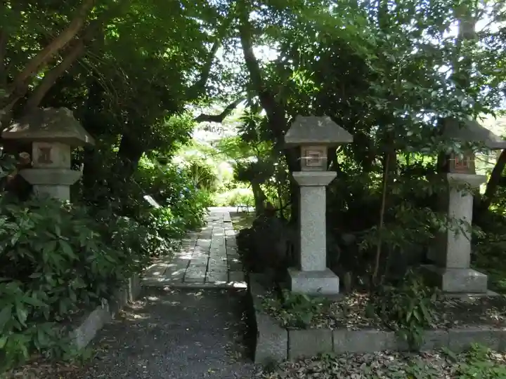 舎那院のその他建物