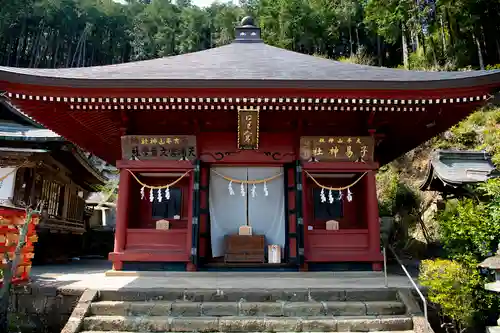 太平山神社の末社