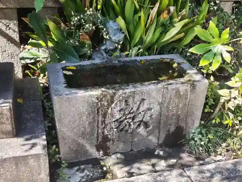 三光神社の手水