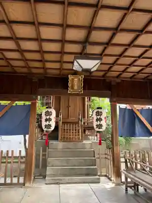 綱敷天満宮の{uncategorized: "未分類", other: "その他", undefined: "問題あり", building: "その他建物", grave: "お墓", sacred_gate: "鳥居", guardian: "狛犬", statue: "像", buddha: "仏像", history: "歴史", nature: "自然", garden: "庭園", animal: "動物", pagoda: "塔", temizu: "手水舎", mountain_gate: "山門・神門", sanctuary: "本殿・本堂", subordinate: "末社・摂社", art: "芸術", scenery: "景色", jizo: "地蔵", ema: "絵馬", goshuin: "御朱印", omikuji: "おみくじ", items: "授与品その他", amulet: "お守り", goshuincho: "御朱印帳", eats: "食事", festival: "お祭り", votive_dance: "神楽", shichigosan: "七五三参", wedding: "結婚式", experience: "体験その他", initially: "初詣", around: "周辺", anti_infection: "感染症対策"}