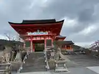清水寺の山門・神門
