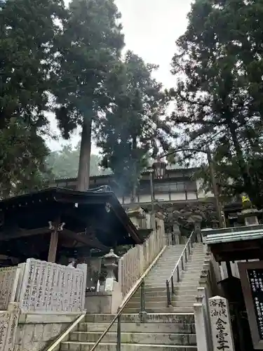 宝山寺(奈良県)