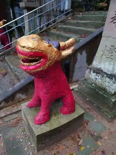 湯所神社の狛犬