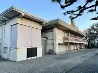 熊野神社の{uncategorized: "未分類", other: "その他", undefined: "問題あり", building: "その他建物", grave: "お墓", sacred_gate: "鳥居", guardian: "狛犬", statue: "像", buddha: "仏像", history: "歴史", nature: "自然", garden: "庭園", animal: "動物", pagoda: "塔", temizu: "手水舎", mountain_gate: "山門・神門", sanctuary: "本殿・本堂", subordinate: "末社・摂社", art: "芸術", scenery: "景色", jizo: "地蔵", ema: "絵馬", goshuin: "御朱印", omikuji: "おみくじ", items: "授与品その他", amulet: "お守り", goshuincho: "御朱印帳", eats: "食事", festival: "お祭り", votive_dance: "神楽", shichigosan: "七五三参", wedding: "結婚式", experience: "体験その他", initially: "初詣", around: "周辺", anti_infection: "感染症対策"}