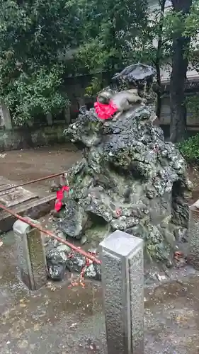 根津神社の狛犬