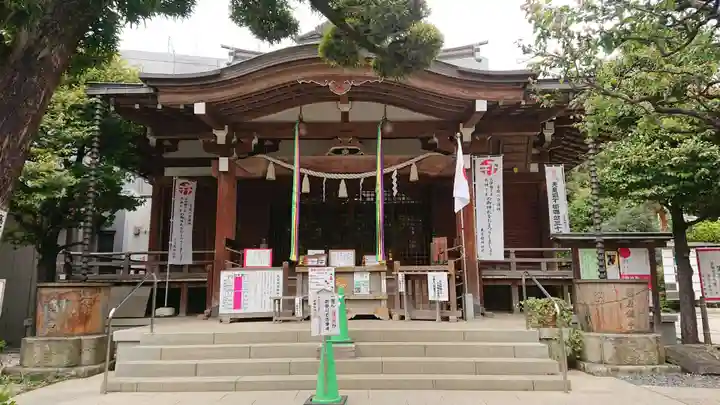 鳩森八幡神社の本殿・本堂
