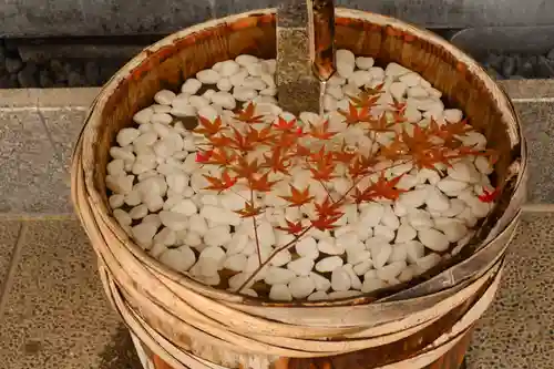 射水神社の手水舎