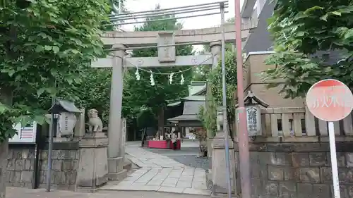 小野照崎神社の鳥居