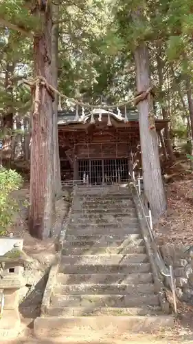 足長神社の本殿