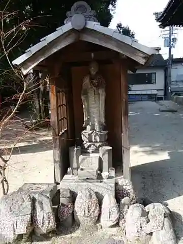 百萬遍知恩寺の像