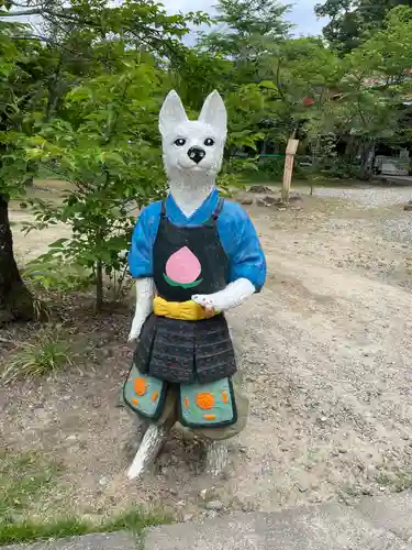 桃太郎神社の狛犬