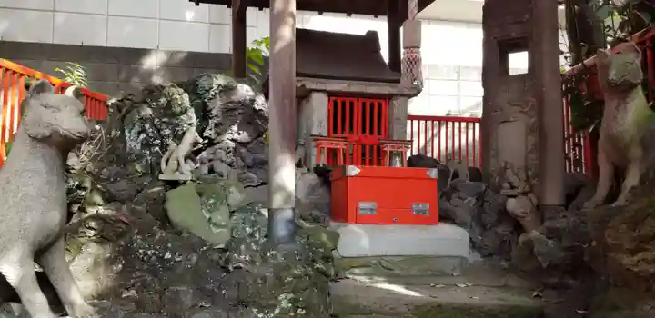 三囲神社の末社・摂社